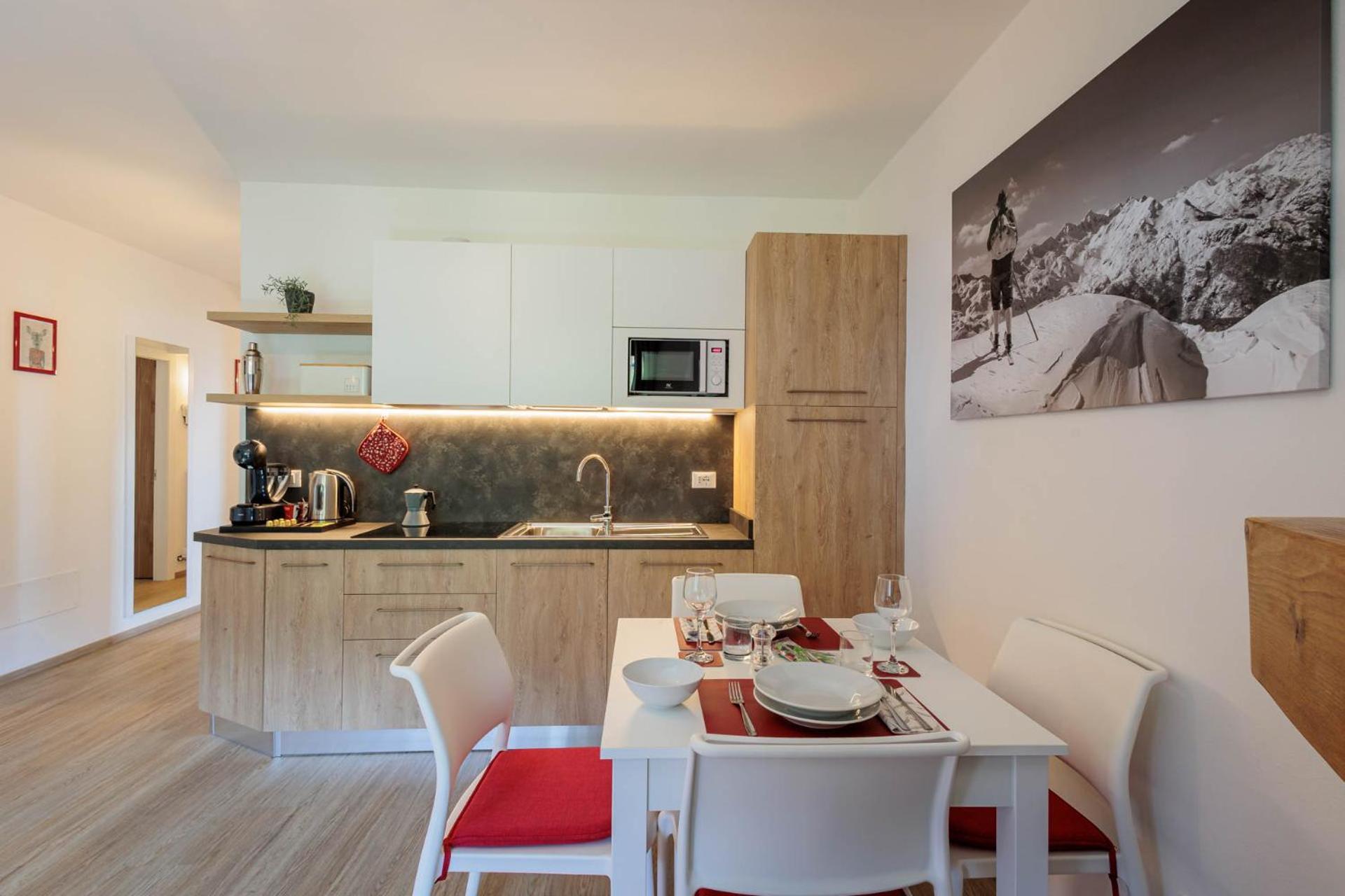 Revo Apartments - Rocca Fiorita 阿帕里卡 外观 照片